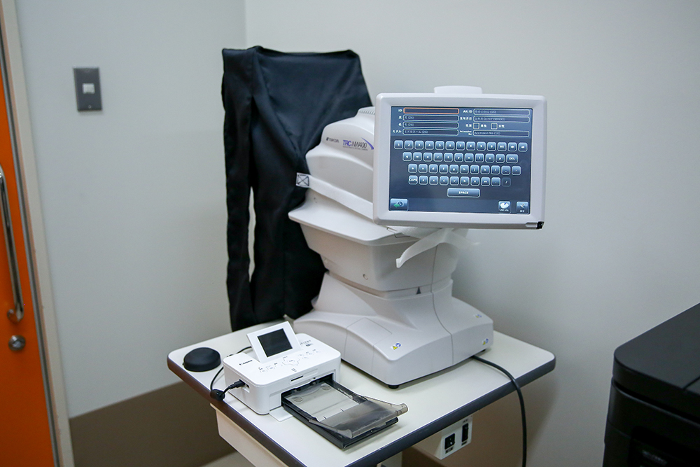 眼底検査の写真